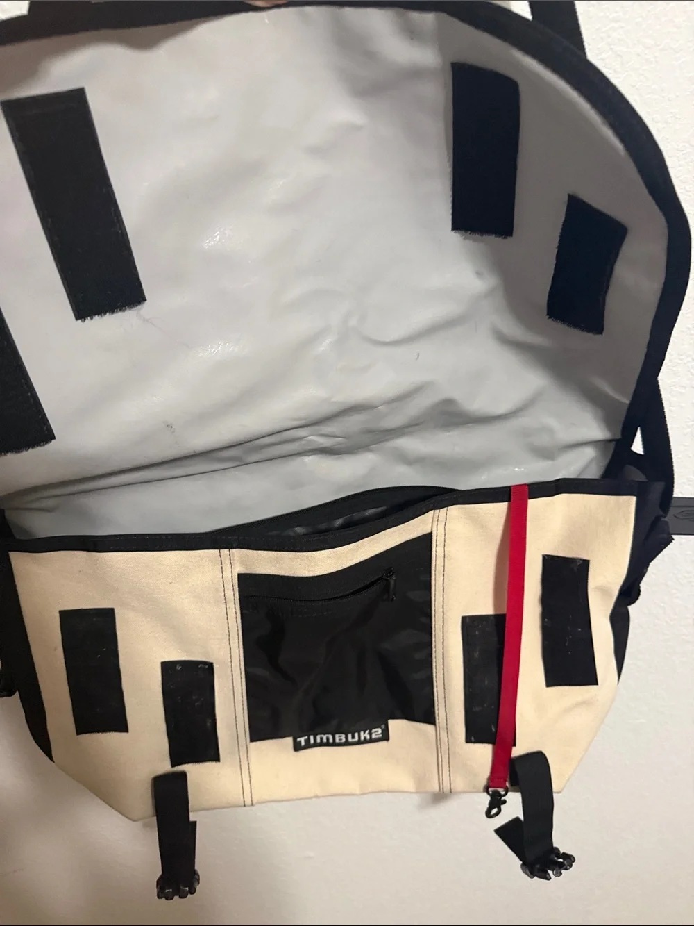 Timbuk2 Canvas Messenger Bag in Cream with Black Trim